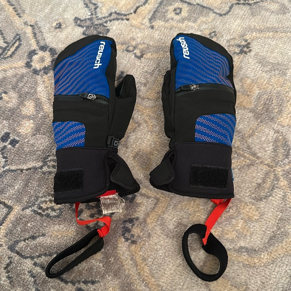 Reusch ski gloves/mittens- kids large